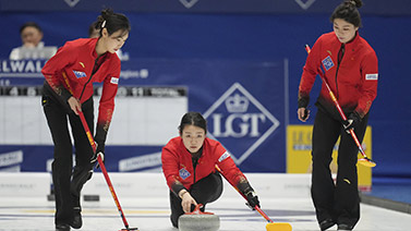 德天空：雅克松目前没打算在冬窗离开拜仁