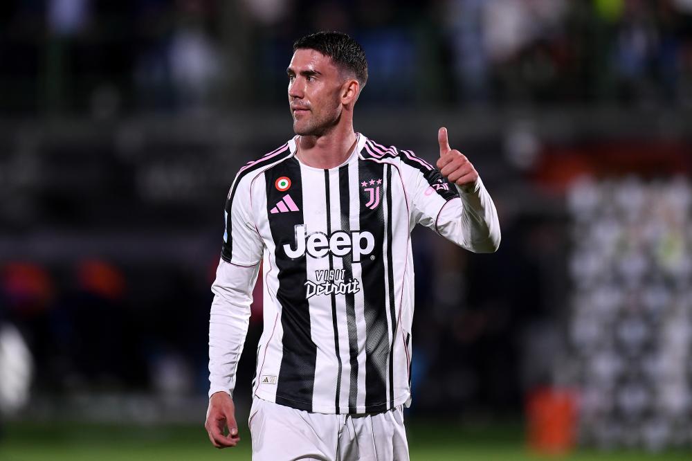 德天空：多特已经为法比奥-席尔瓦备好合同，后者对此表示开放